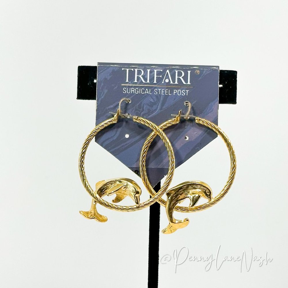 Trifari Gold Rope with Dolphins Hoop Earrings - Picture 4 of 9